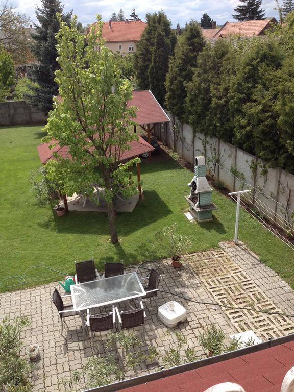 Gyoergyi Haus Hotel Buk Bagian luar foto